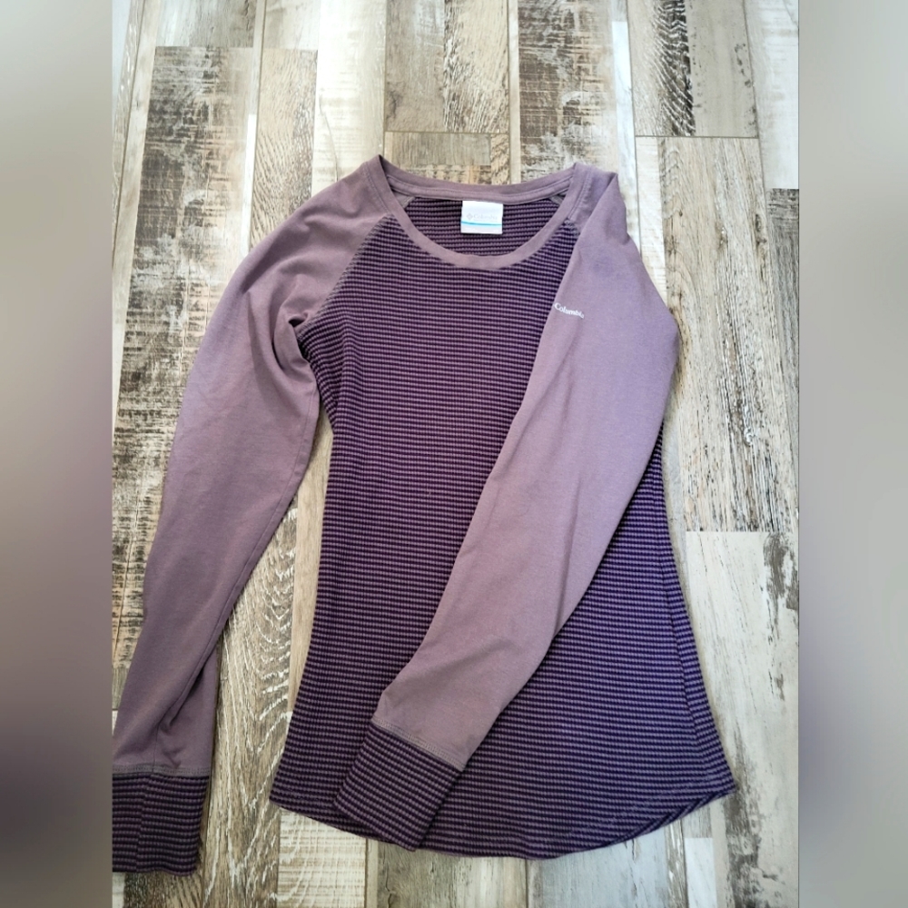 Columbia long sleeve shirt